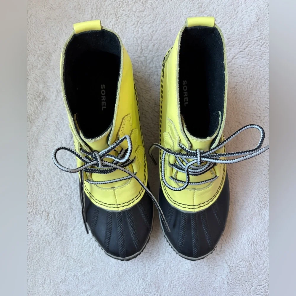 Sorel Out And About Yellow and Black Winter or Rain Boots Women Size 9